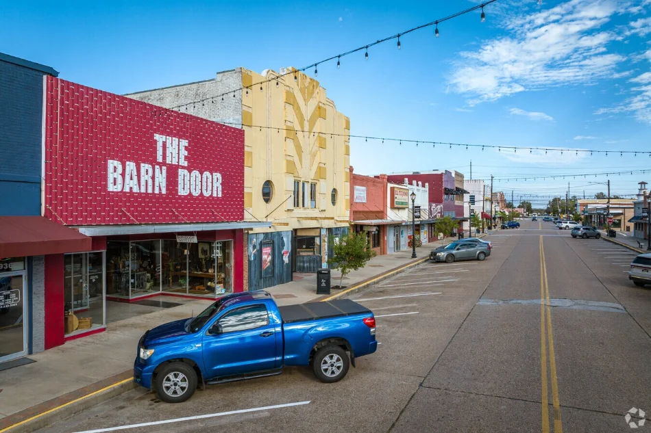 Rosenberg main street photo